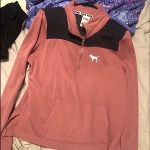 Nike crew neck zip up! Super comfy and soft.